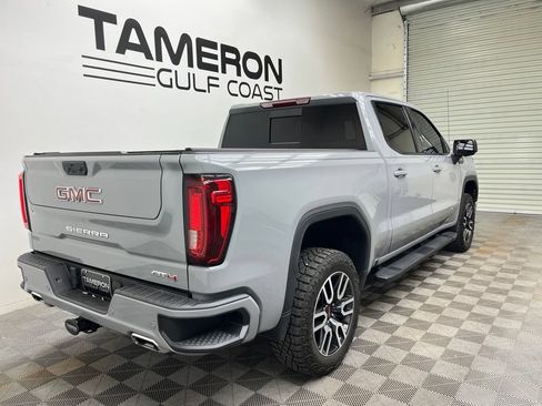 Used 2024 GMC Sierra 1500 AT4 w/ AT4 Preferred Package AWD/4WD image 16