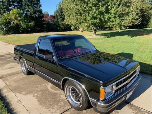 Used 1991 Chevrolet S10 Pickup 2WD Regular Cab image 11