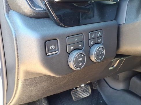 New 2026 Chevrolet Silverado 3500 LT w/ All Star Edition image 20