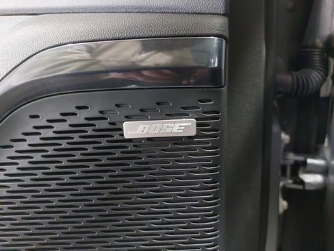 New 2025 GMC Acadia AT4 w/ Luxury Package image 31