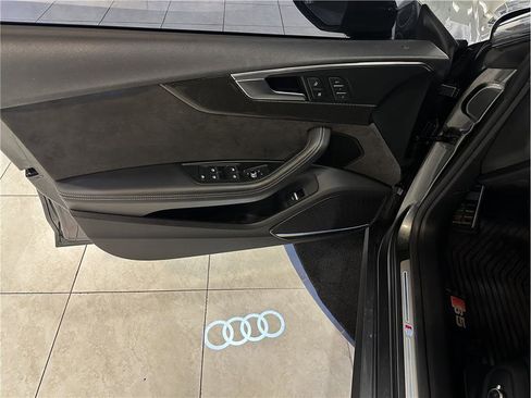 Used 2019 Audi S5 Premium Plus w/ Premium Plus image 12