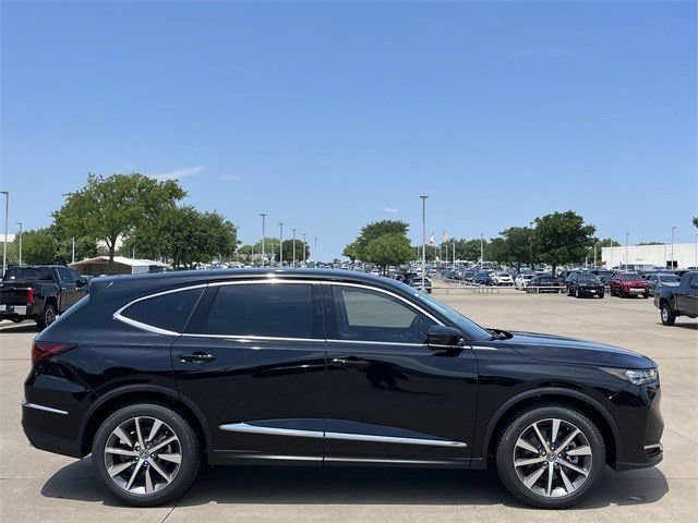 Used 2026 Acura MDX w/ Technology Package FWD image 3