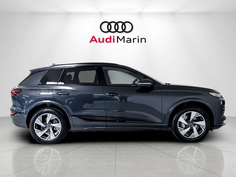 Used 2025 Audi Q6 e-tron Premium Plus AWD/4WD image 6