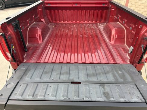 Used 2022 GMC Sierra 1500 SLT w/ Max Trailering Package AWD/4WD image 5