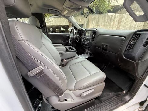 Used 2018 Chevrolet Silverado 1500 W/T RWD image 30