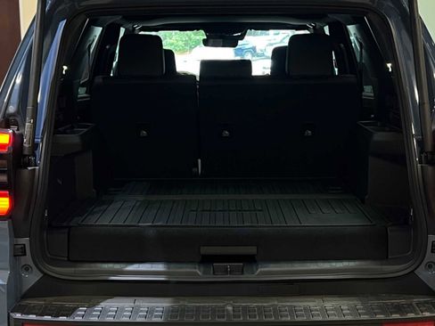 Certified 2025 Toyota 4Runner TRD Off-Road Premium image 31