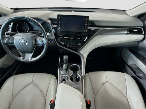 Used 2024 Toyota Camry XSE image 13