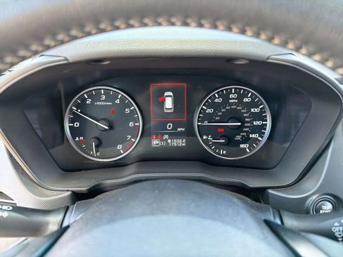 Certified 2025 Subaru Forester Premium AWD/4WD image 20