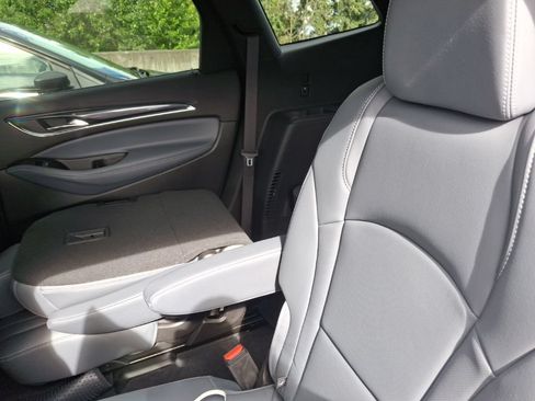 Used 2024 Buick Enclave Premium w/ Experience Buick Package AWD/4WD image 10