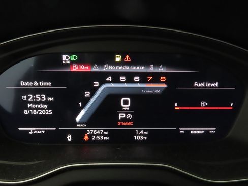 Used 2023 Audi SQ5 Premium Plus w/ Premium Plus Package image 16