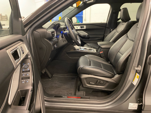 Used 2023 Ford Explorer ST w/ Equipment Group 401A AWD/4WD image 29