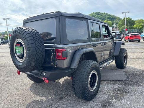 Used 2021 Jeep Wrangler Unlimited Rubicon AWD/4WD image 6
