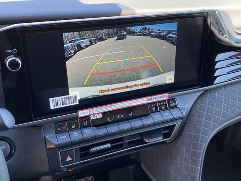 New 2026 Toyota Camry XLE AWD/4WD image 29