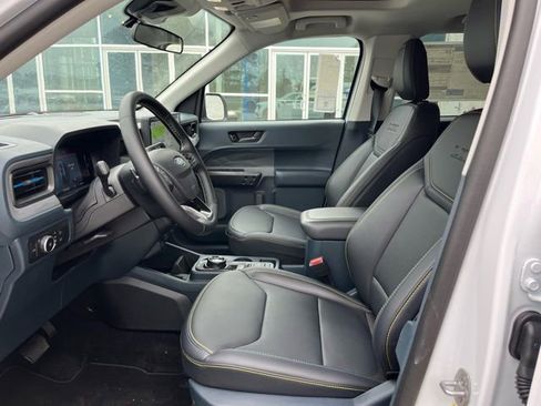 New 2025 Ford Maverick Lobo image 4