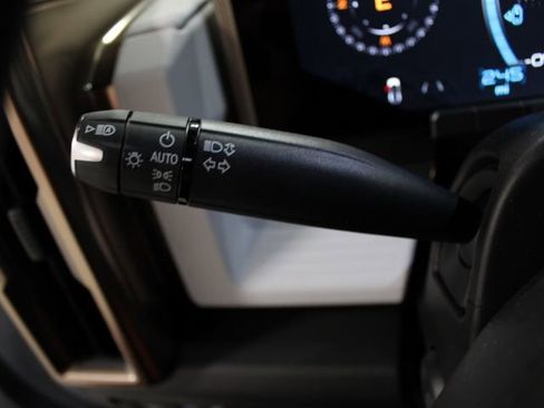 New 2025 GMC Hummer EV 2X image 38