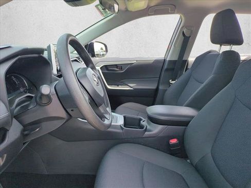 Used 2025 Toyota RAV4 LE FWD image 15