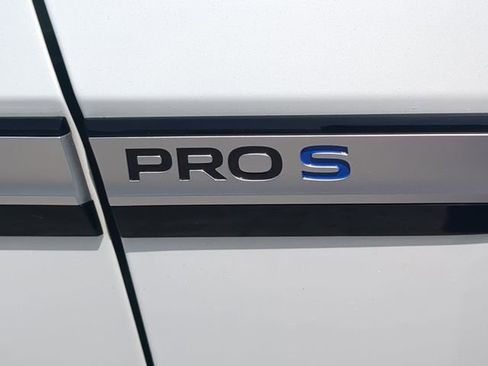 Certified 2023 Volkswagen ID.4 Pro S RWD image 11