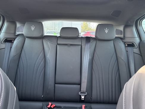 New 2025 Maserati Grecale Modena image 31