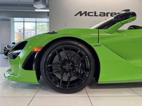 New 2026 McLaren 750S Spider image 22