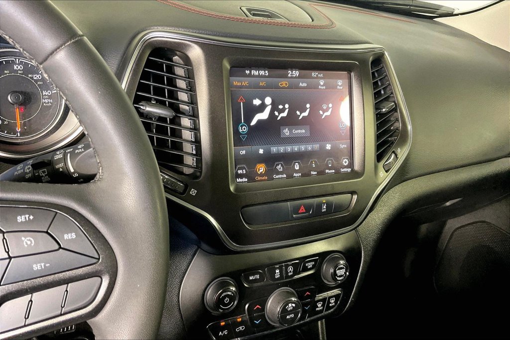 Used 2022 Jeep Cherokee Trailhawk w/ Sun, Sound & Nav Group AWD/4WD image 6