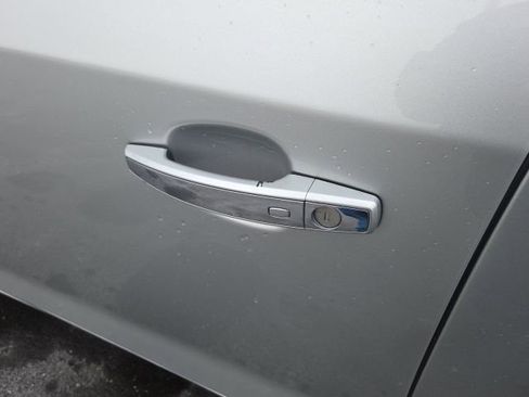 Used 2015 Buick LaCrosse Leather image 21