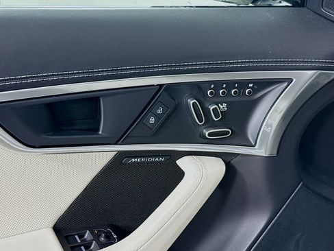 Used 2024 Jaguar F-TYPE R-Dynamic image 19