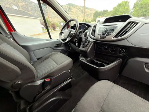 Used 2017 Ford Transit 350 XLT RWD image 6