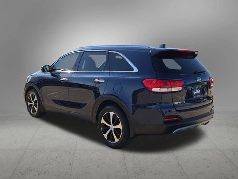 Used 2017 Kia Sorento EX w/ EX Advanced Touring Package image 4