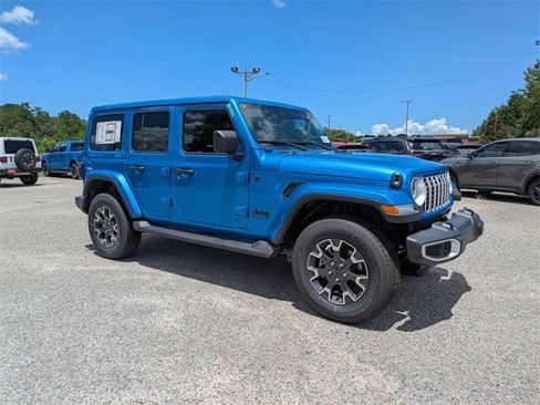 New 2025 Jeep Wrangler Sahara image 35