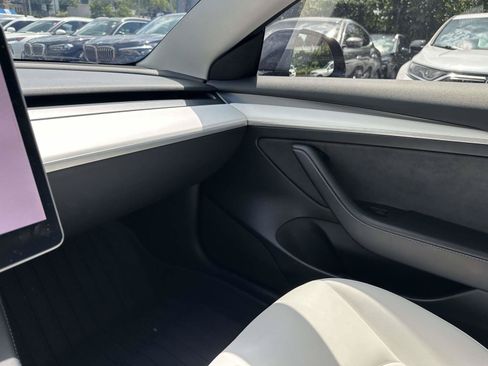 Used 2023 Tesla Model 3 Standard Range RWD image 27
