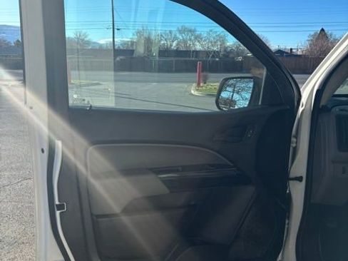 Used 2021 GMC Canyon Elevation Standard w/ Convenience Package image 11