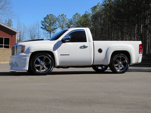 Used 2011 GMC Sierra 1500 W/T w/ Work Truck Plus Package image 3