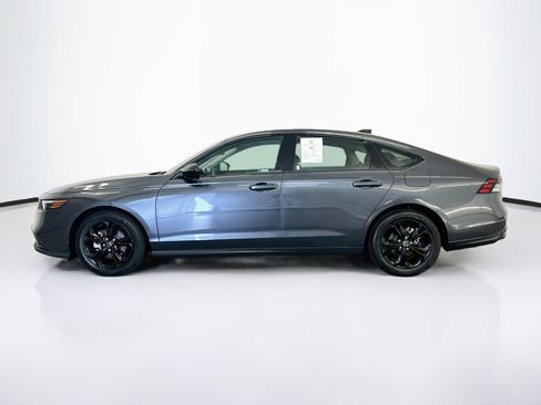 Used 2025 Honda Accord SE image 4