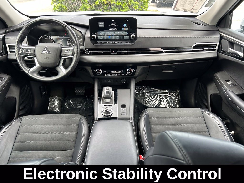 Used 2024 Mitsubishi Outlander SE AWD/4WD image 10