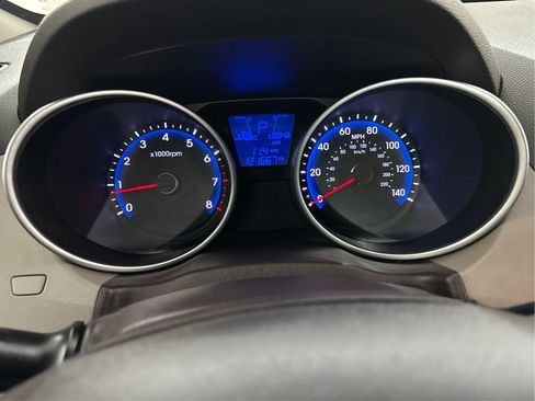 Used 2015 Hyundai Tucson SE AWD/4WD image 23