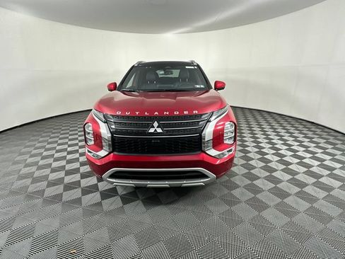 Used 2023 Mitsubishi Outlander SEL AWD/4WD image 12