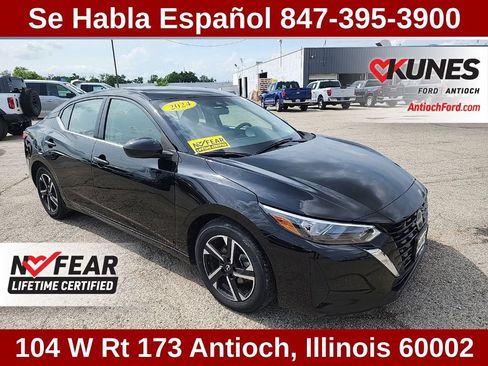Used 2024 Nissan Sentra SV FWD image 17