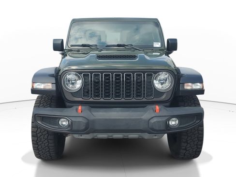 Used 2023 Jeep Gladiator Mojave w/ Cold Weather Group AWD/4WD image 2
