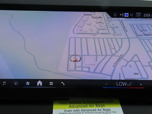 Used 2025 BMW X3 xDrive30i w/ Premium Package image 14