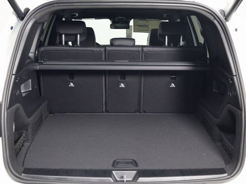 New 2026 Mercedes-Benz GLB 250 image 8