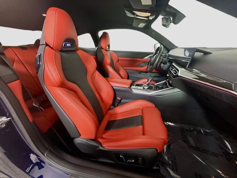 Used 2024 BMW M4 Competition w/ Executive Package RWD image 27