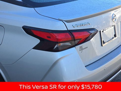 Used 2020 Nissan Versa SR image 36