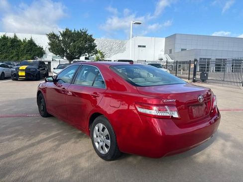 Used 2011 Toyota Camry LE w/ Fleet Convenience Pkg FWD image 7