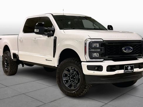 Used 2024 Ford F250 Lariat w/ Lariat Ultimate Package image 2