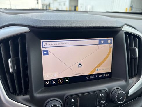 Used 2024 GMC Terrain SLT w/ Infotainment Package II image 26