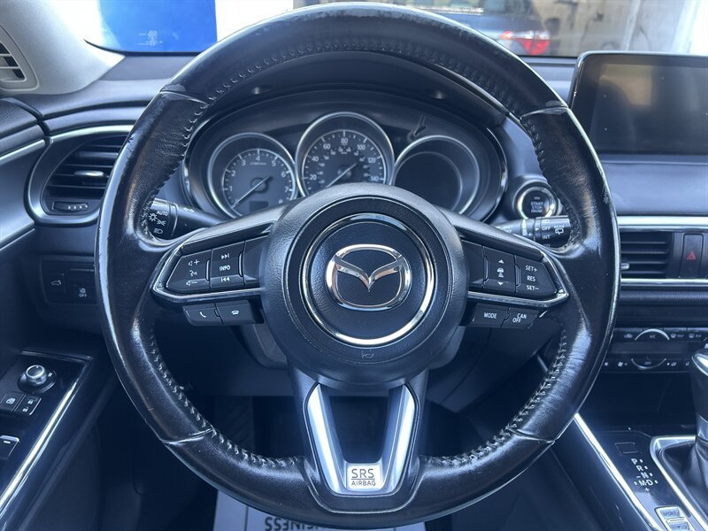 Used 2018 MAZDA CX-9 Touring AWD/4WD image 14