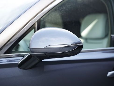 New 2026 Genesis GV70 2.5T Advanced image 10