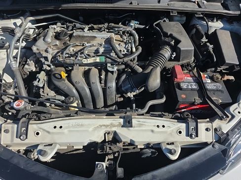 Used 2018 Toyota Corolla LE image 13