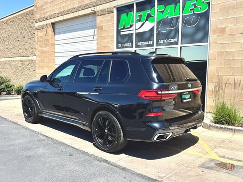 Used 2019 BMW X7 xDrive40i w/ Premium Package AWD/4WD image 3