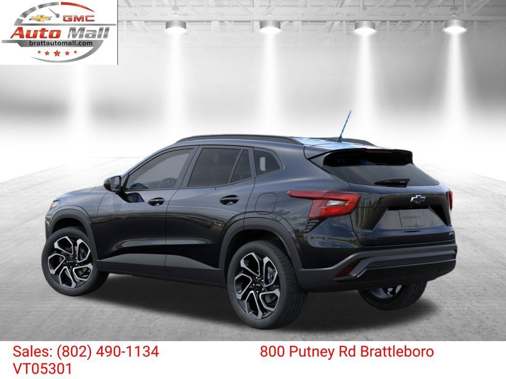 New 2026 Chevrolet Trax RS w/ Driver Confidence Package FWD image 3